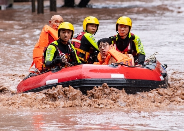 如何應對強降雨及次生災害？